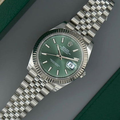 Rolex Datejust Grünes Zifferblatt Jubilee Armband 41mm